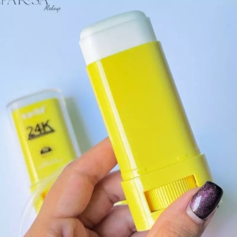 ضد آفتاب استیکی Spf 90 کاریته Karite مدل طلا 24K