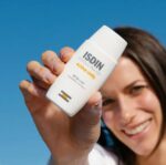 ضد آفتاب رنگی اکتیو یونیفای ایزدین ضد لک با spf50