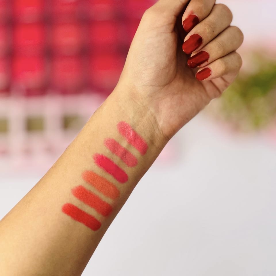 رژگونه استیکی اولیبالو OLIBOLLA طرح کره ای شیگلم