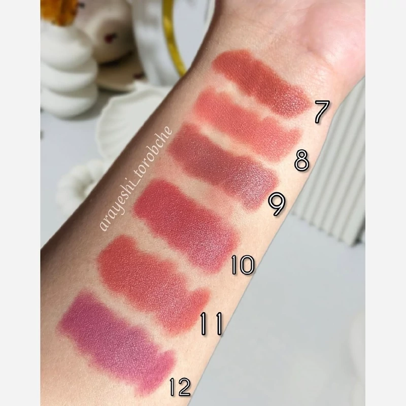 رژلب پیچی مات اوریفلیم